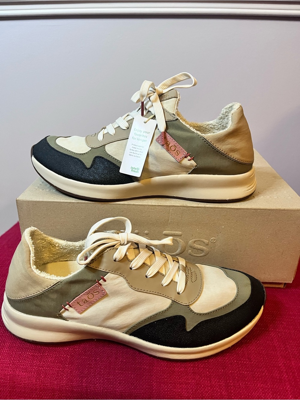 Taos Footwear neutral lace-up sneaker in olive, stone, black